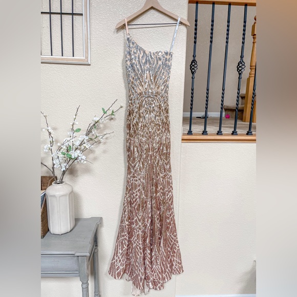 Jovani 06469SC Ombre Sequin Trumpet Prom Dress Silver/Cafe In Size 4 - Picture 2 of 16